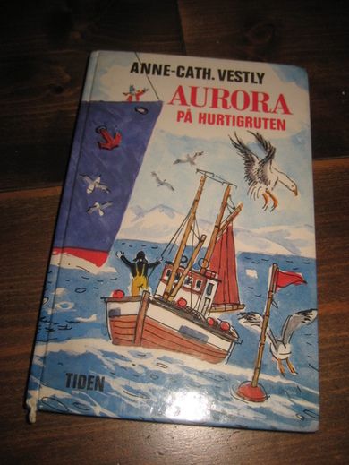 VESTLY ANNE CATH: AURORA PÅ HURTIGRUTEN 1981
