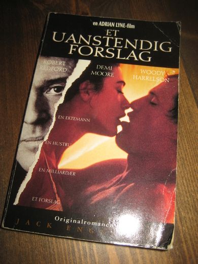 ET UANSTENDIG FORSLAG 1993