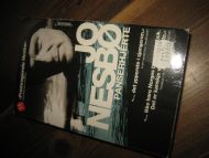 NESBØ JO: PANSERHJERTE 2013