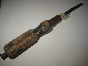 Gammelt skrujern fra eldre skomakeri, 50 tallet. 