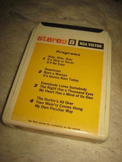 CONNYE SMITH: DOWNTOWN COUNTRY