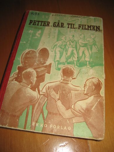 HASSEL: PETTER GÅR TIL FILMEN