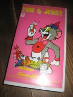 TOM & JERRY. 30 MIN, FOR ALLE.