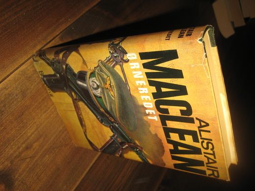 MacLean, Alistair: ØRNEREDET. 1981.