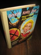 KEENE: Detektiv Nancy Drew og det mystiske heksetegn Bok nr 33