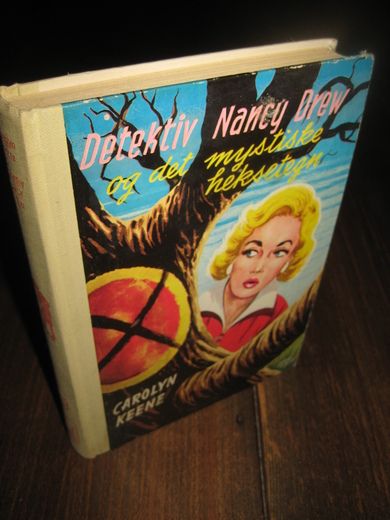 KEENE: Detektiv Nancy Drew og det mystiske heksetegn Bok nr 33
