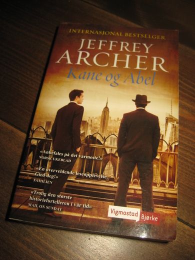ARCHER JEFFREY: Kane og Abel 2012