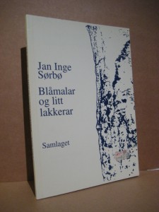 Sørbø: Blåmalar og litt lakkerer. 1993.