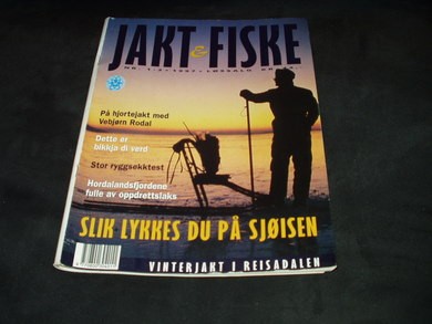 1997,nr 001, JAKT           & FISKE