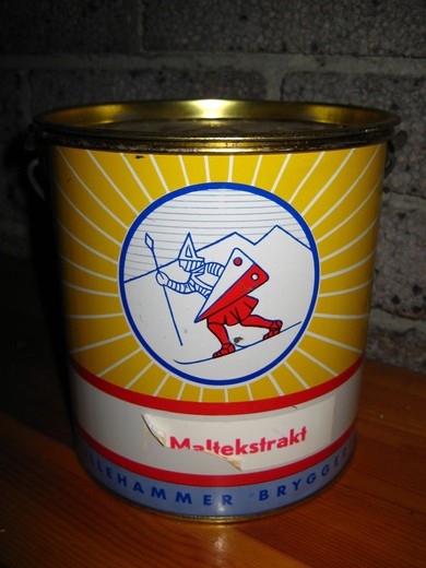 Spann med lokk fra Lillehammer Bryggeri. MALTEKSTRAKT, 60-70 tallet.