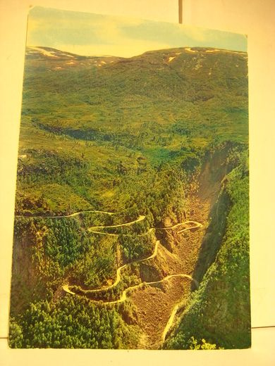 Utsikt ved Fossli Hotel Vøringsfoss over svingene i Måbødalen Eidfjord - Haugastøl