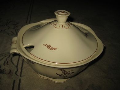 Strøken ARABIA suppeterrin ca 22 cm i diameter 17 cm høg 60 tallet