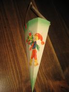 Ubrukt 6 kanta julekurv fra 40 tallet Laga av papp dekorativ Er ferdigbretta må berre presses ut til en kurv Nr 2