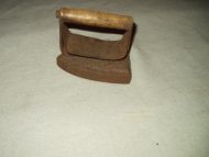 Spesielt og gammelt strykejern