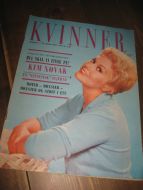 1964 nr 005 KVINNER og klær