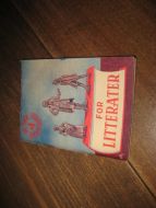 DE SMÅ SPØRREBØKER, bok nr 4, FOR LITTERATER, pris den gang 90 øre. 