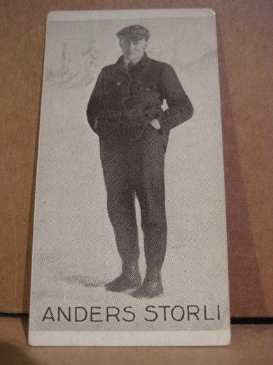 Anders Storli, Budal i Trøndelagen, langrenn, samlebilde fra 20-30 tallet, låg i tobakseskene på den tid.