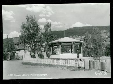 Norge, Vålebru, Musikkpaviljongen.