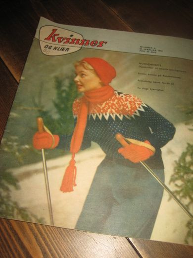 1956 nr 008 kvinner OG KLÆR