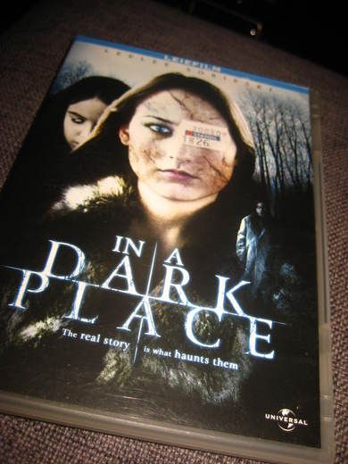 IN A DARK PLACE 2006 95 MIN 15 ÅR