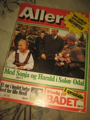 1977 nr 043 ALLERS HARALD OG SONJA I SOLØR - ODAL