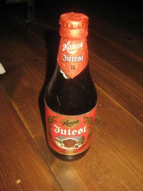 Uåpna flaske med innhold, JULEØL, fra Hansa Bryggeri, Bergen. 1994.