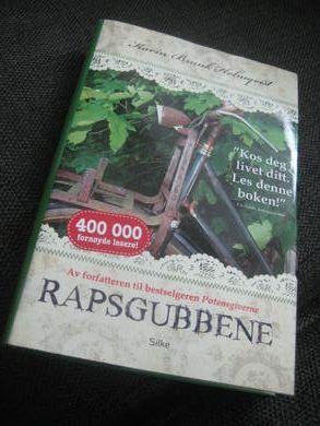 HOLMQUIST: RAPSGUBBENE. 2013