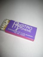 Svensk fyrstikkeske med innhold