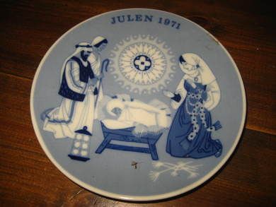 1971 Porsgrunn juleplatte Ca 17 5 cm i diameter meget pen