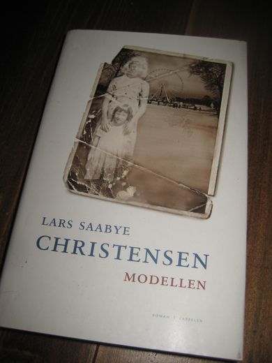 CHRISTENSEN: MODELLEN. 2005.