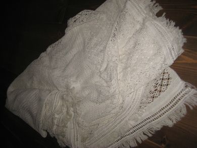 Stort sengeteppe i god stand 70 tallet?