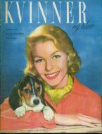 1958 nr 046 KVINNER OG KLÆR