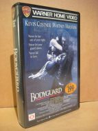 KEVIN COSTNER / WHITNEY HOUSTON: BODYGUARD 1992 15 ÅR 104 MIN