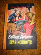 Keene: Frøken Detektiv DRAR NORDOVER