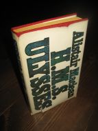 MacLean: H M S ULYSSES 1975