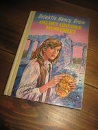 Keene: Detektiv Nancy Drew OG DET GRESKE MYSTERIET Bok nr 64 1981