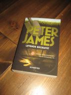 JAMES: LEVENDE BEGRAVET 2012