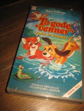 TO GODE VENNER. TODD OG COPPER.