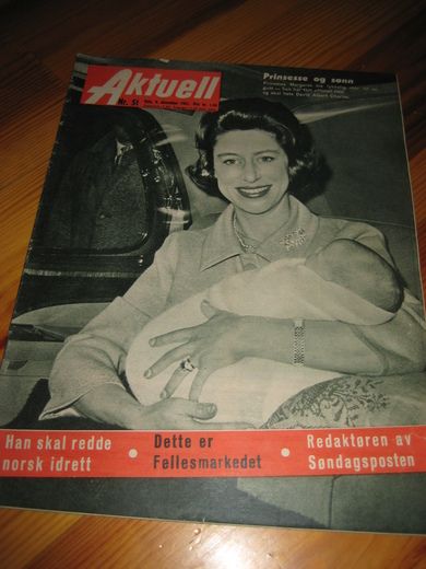 1961 nr 051 Aktuell Astrid og sønn