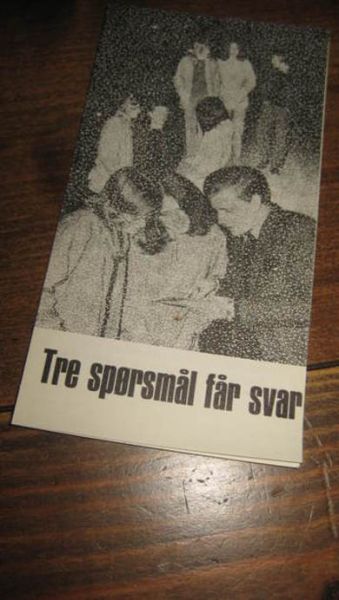 Tre spørsmål får svar. 