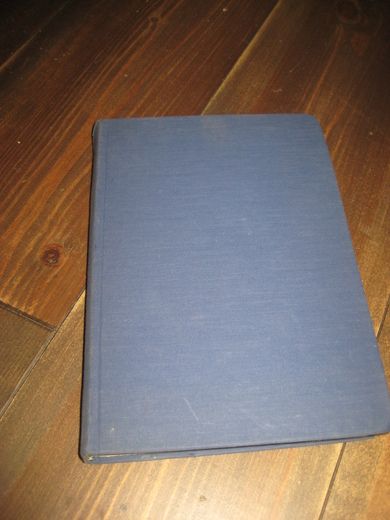 NORDERVAL, MONRAD: KOMANDOBRU ELLER PRESTESLIPERI. 1974.