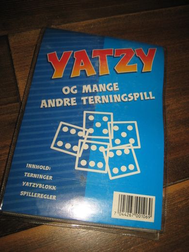 YATZY