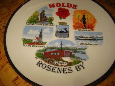 MOLDE ca 19 cm i diameter