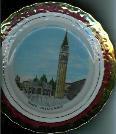 VENEZIA-PIAZZA S MARCO pyntetallerken i porselen