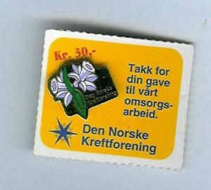 Pins fra Den Norske Kreftforening,