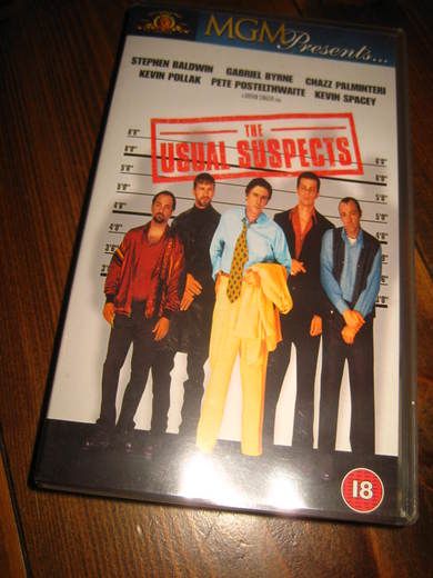 THE USUAL SUSPECTS 18 ÅR 101 MIN 1996
