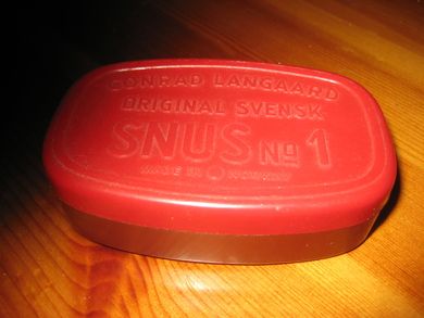 Snuseske uten innhold SNUS No 1 fra Conrad Langaard