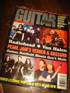 GUITAR WORLD 1998 APRIL