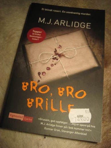 ARLIDGE: BRO, BRO, BRILLE. 2014