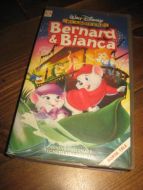 BERNARD OG BIANCA.